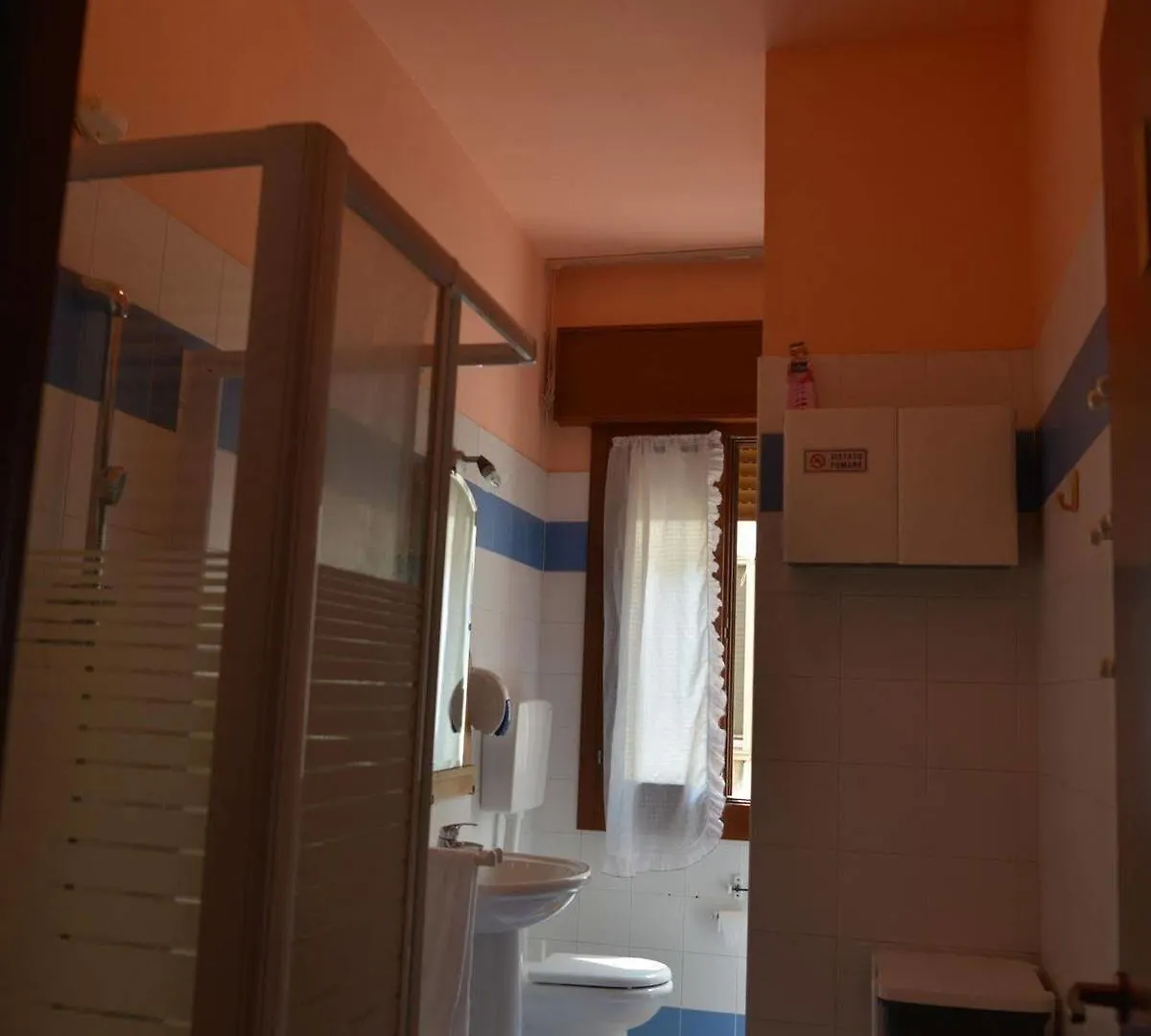 B&B Col Moschin Mestre 3*,