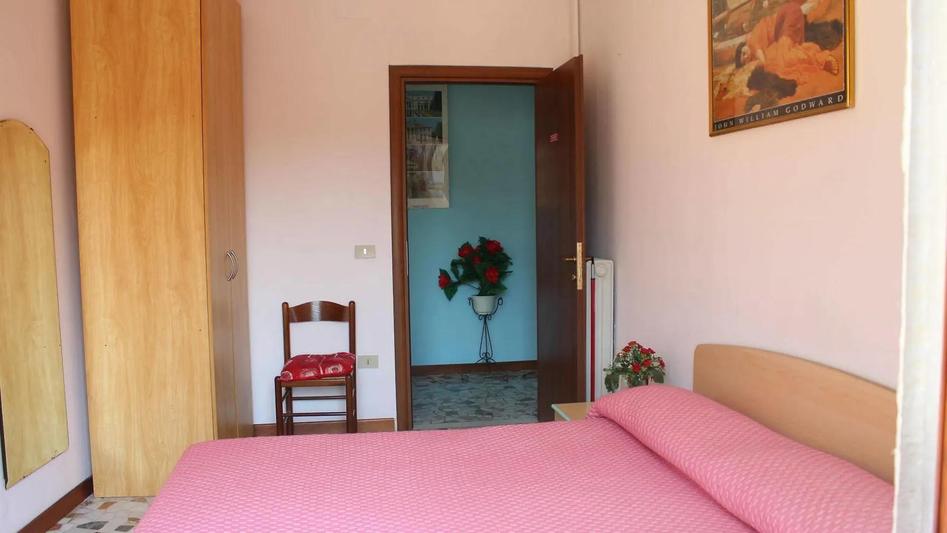 B&B Col Moschin Mestre 3*,