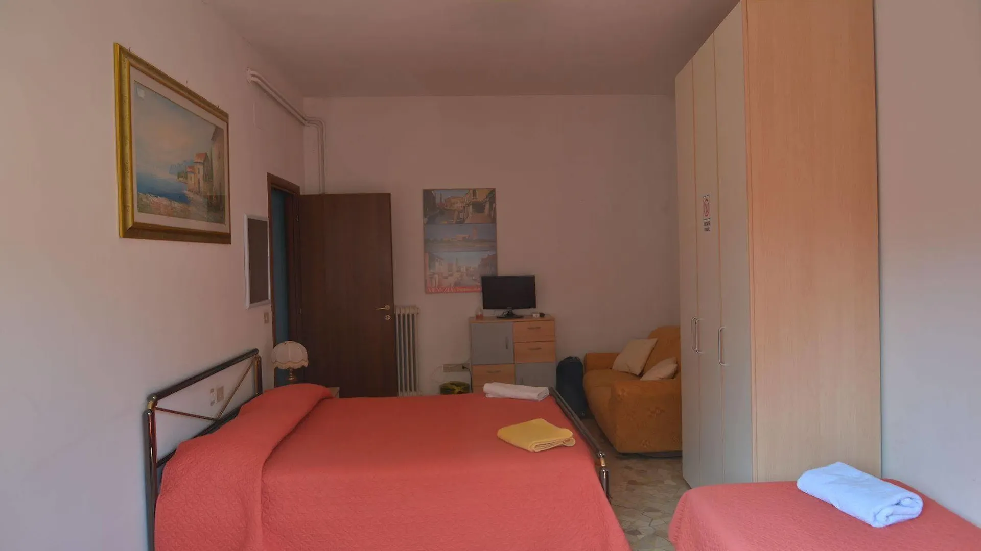 *** فندق B&B Col Moschin ميستر إيطاليا